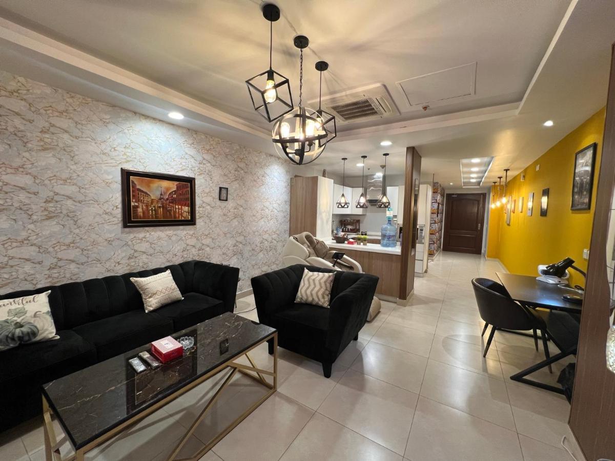 Sunset Luxury Gold Crest Mall Residency Lahore Exteriör bild
