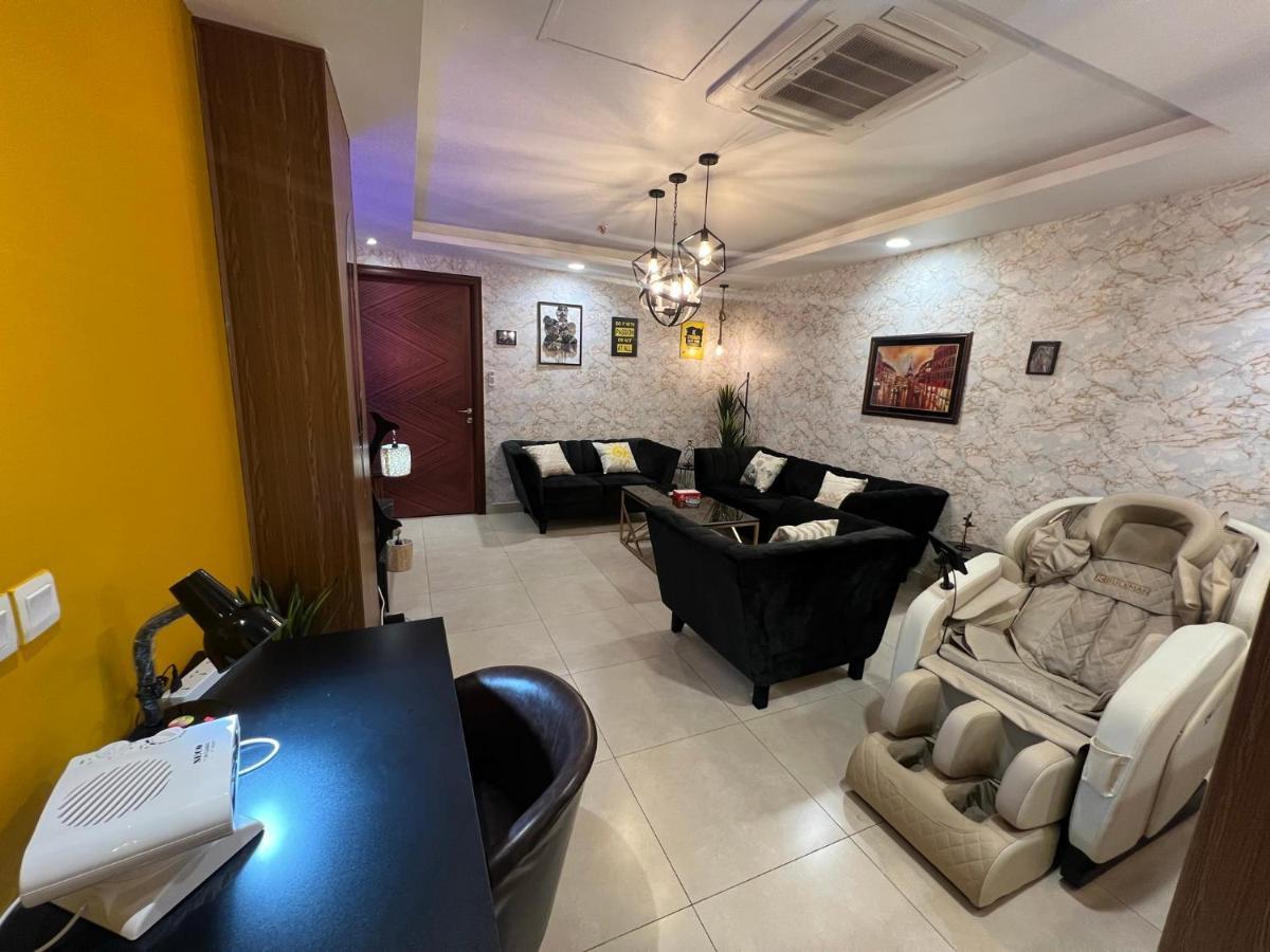 Sunset Luxury Gold Crest Mall Residency Lahore Exteriör bild