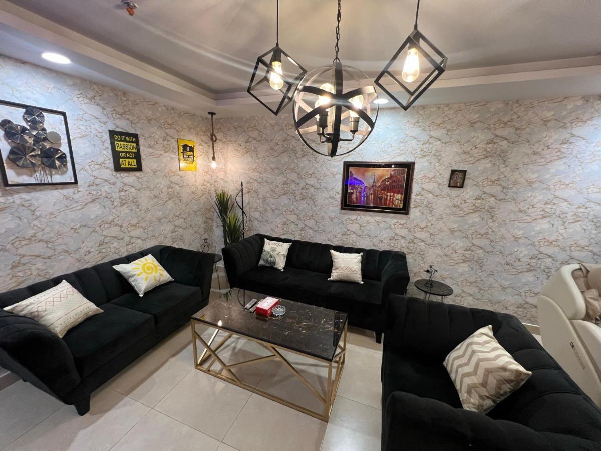 Sunset Luxury Gold Crest Mall Residency Lahore Exteriör bild