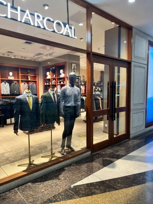 Sunset Luxury Gold Crest Mall Residency Lahore Exteriör bild